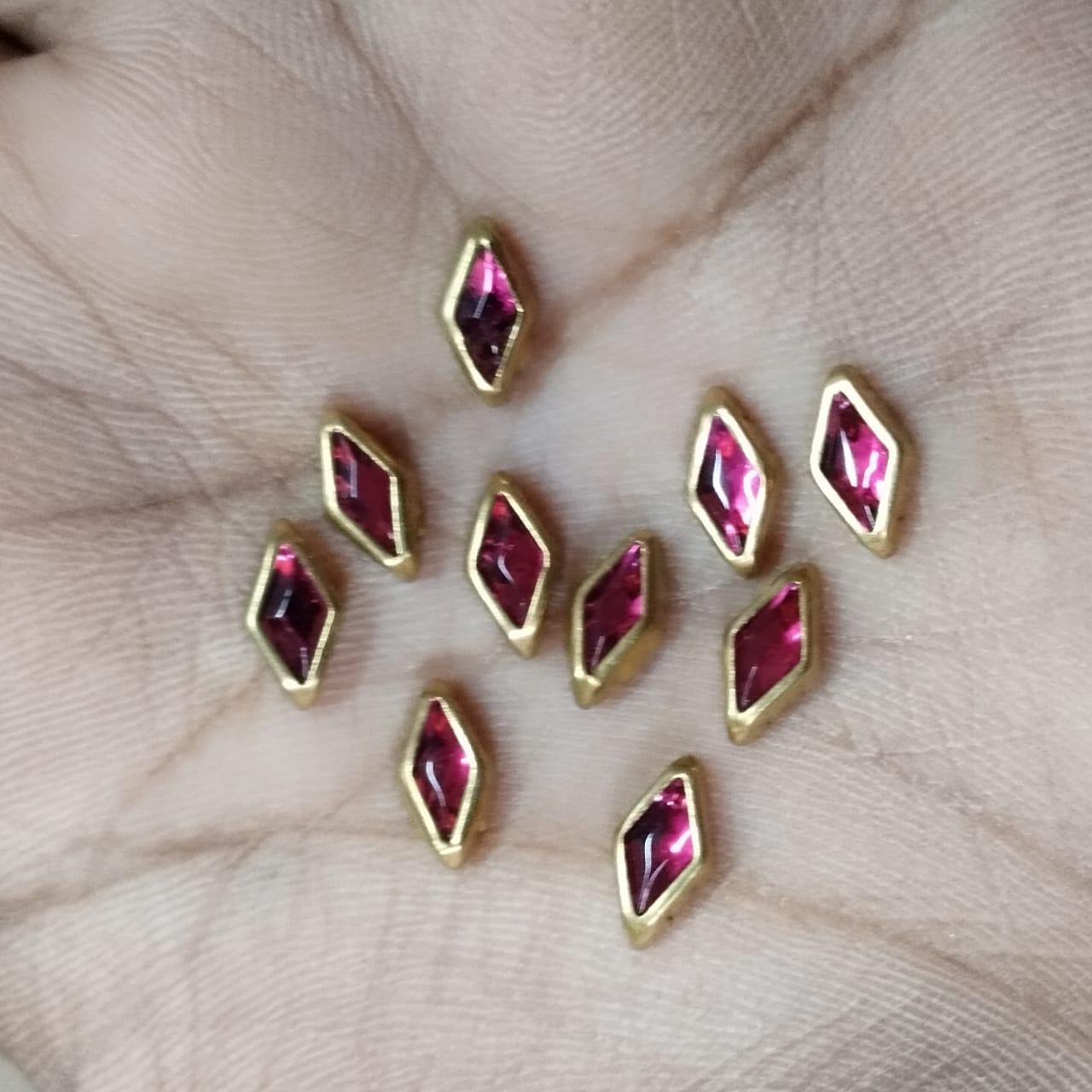 8x5mm Flat Kundan Stones pink colour– Rhombus Shape, 20-Gram Pack for Craft, Jewellery, Bangles, and Embroidery Work
