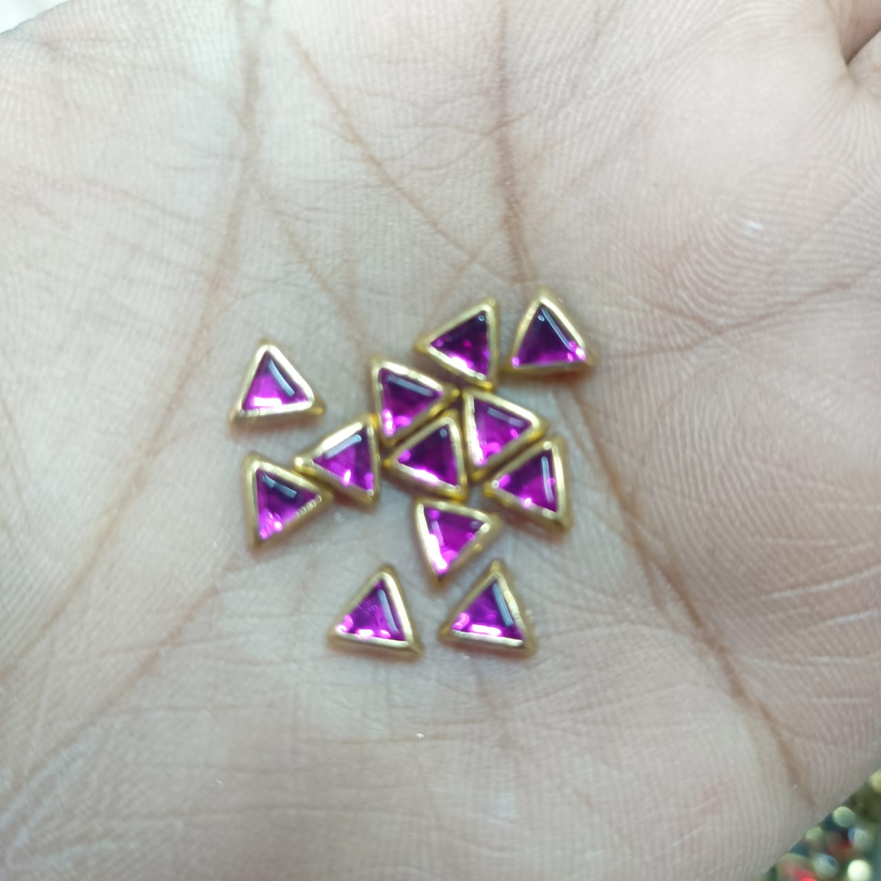 3x6mm Flat Kundan Stones pink colour – Triangle Shape, 20-Gram Pack for Craft, Jewelry, Bangles, and Embroidery Work