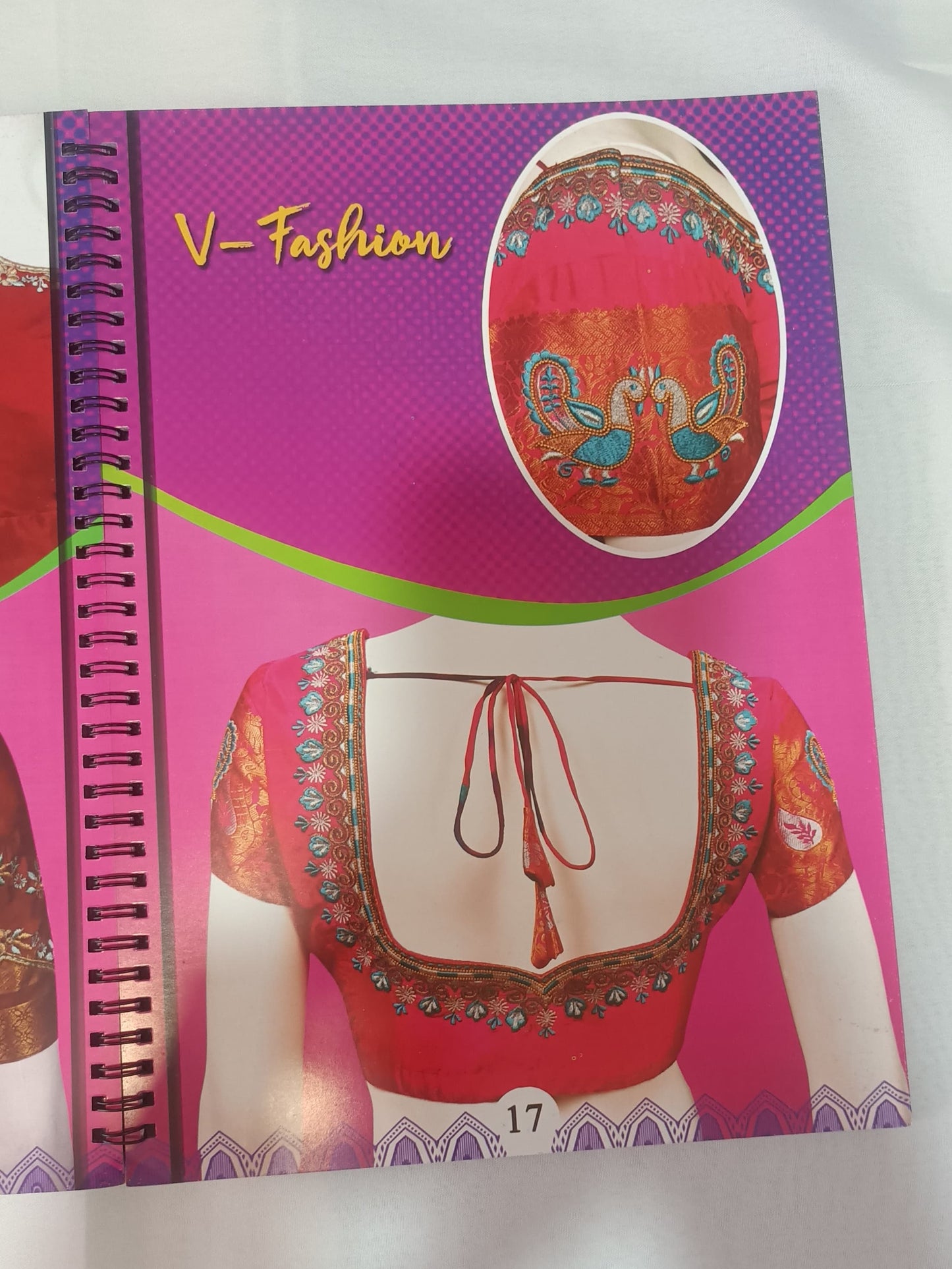 V fashion vol: 1 simple mission work book