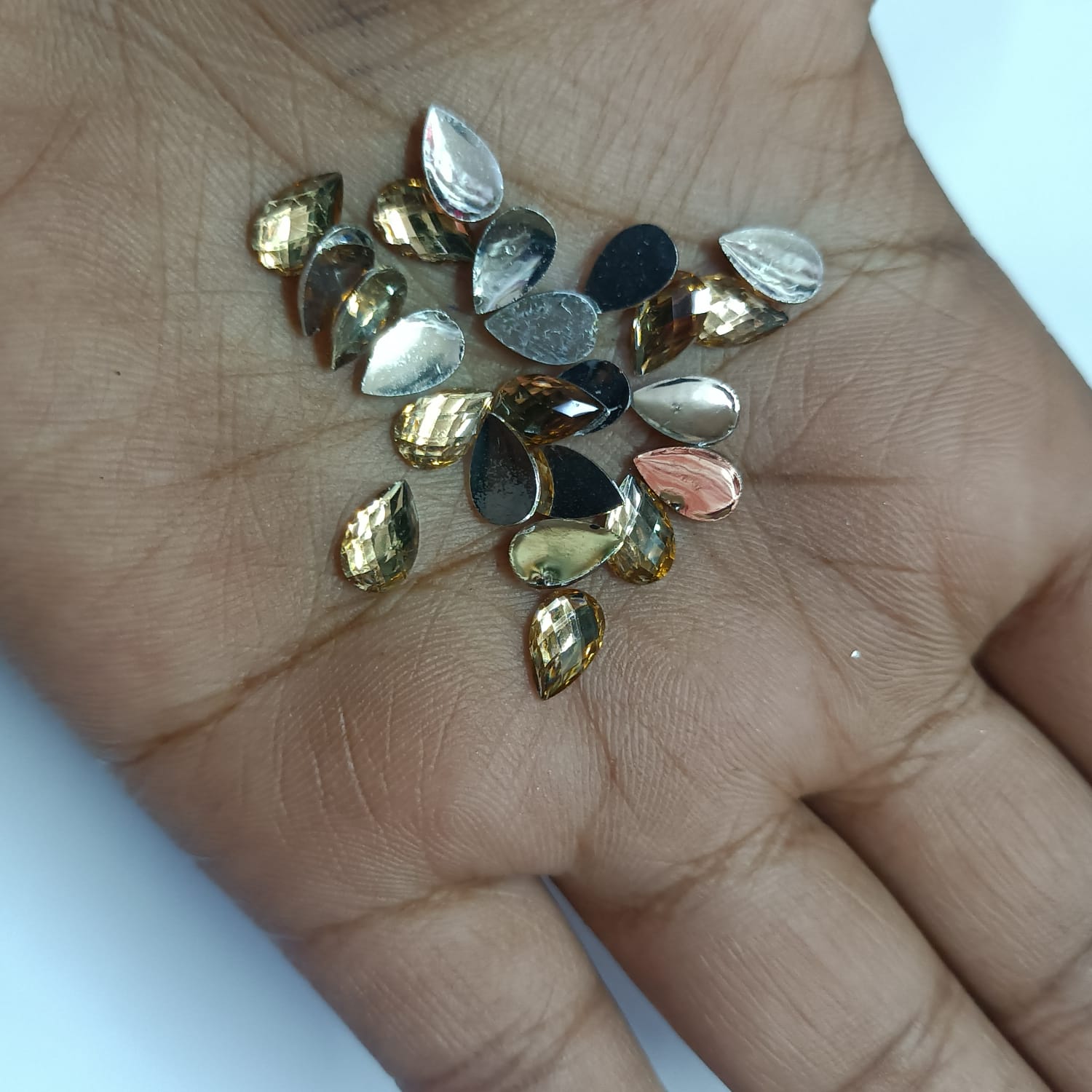 ## Kundan Stones for Aari Work/Embroidery and Jewellery Making Teardrop  Shape (5x8mm) 50g Assorted Colors (Red, Green, Pink, Gold, Maroon,