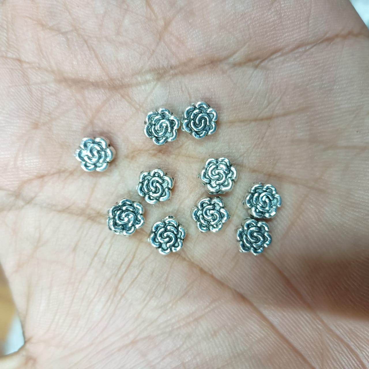 6MM, Anitque Metal Silver Beads, For Jewelry ,Bracelet ,Necklace , Saree Tassels Making Sold By 40 Gram (Approx 68 Beads )