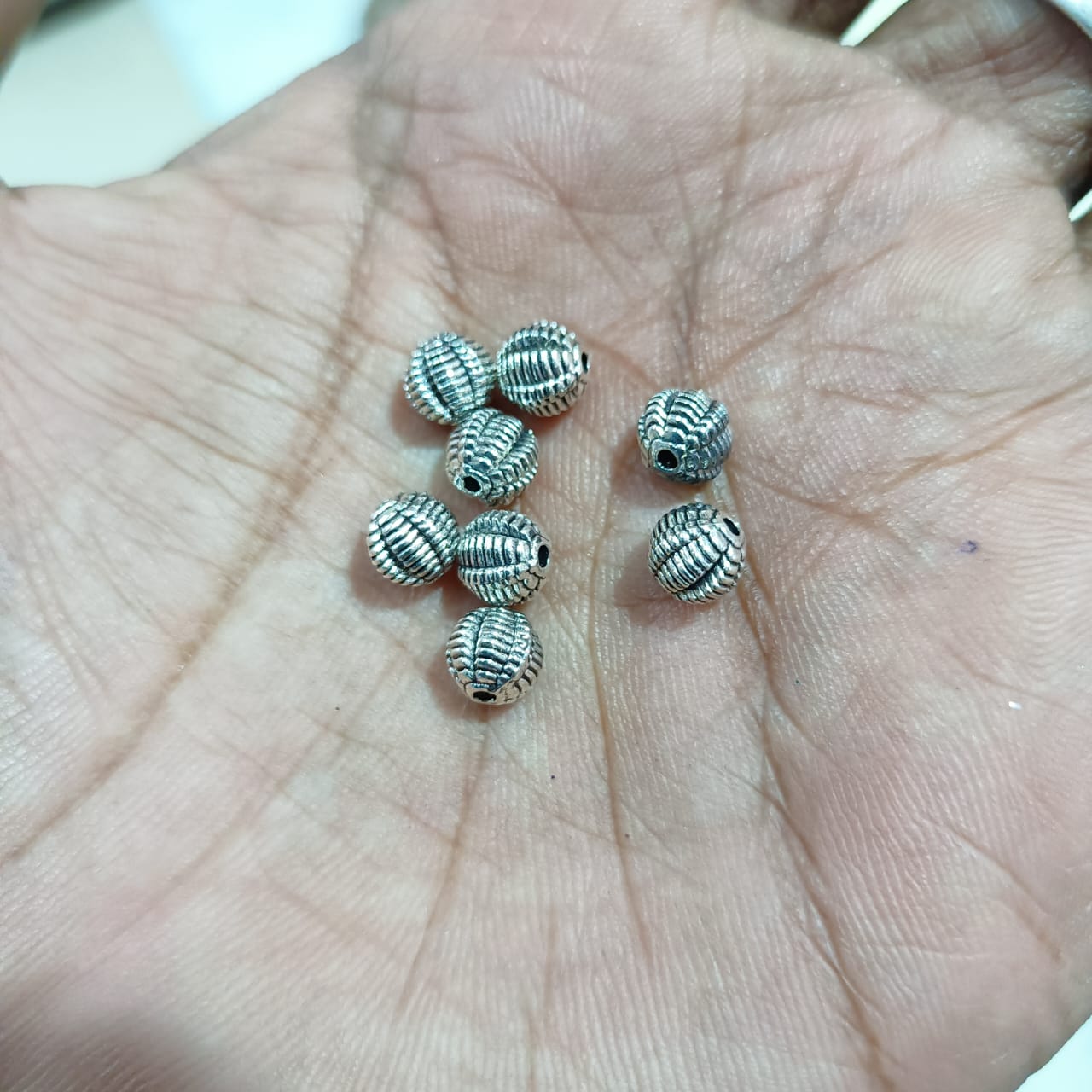 8MM, Anitque Metal Silver round Beads, For Jewelry ,Bracelet ,Necklace , Saree Tassels Making Sold By 40 Gram (Approx 55 Beads )