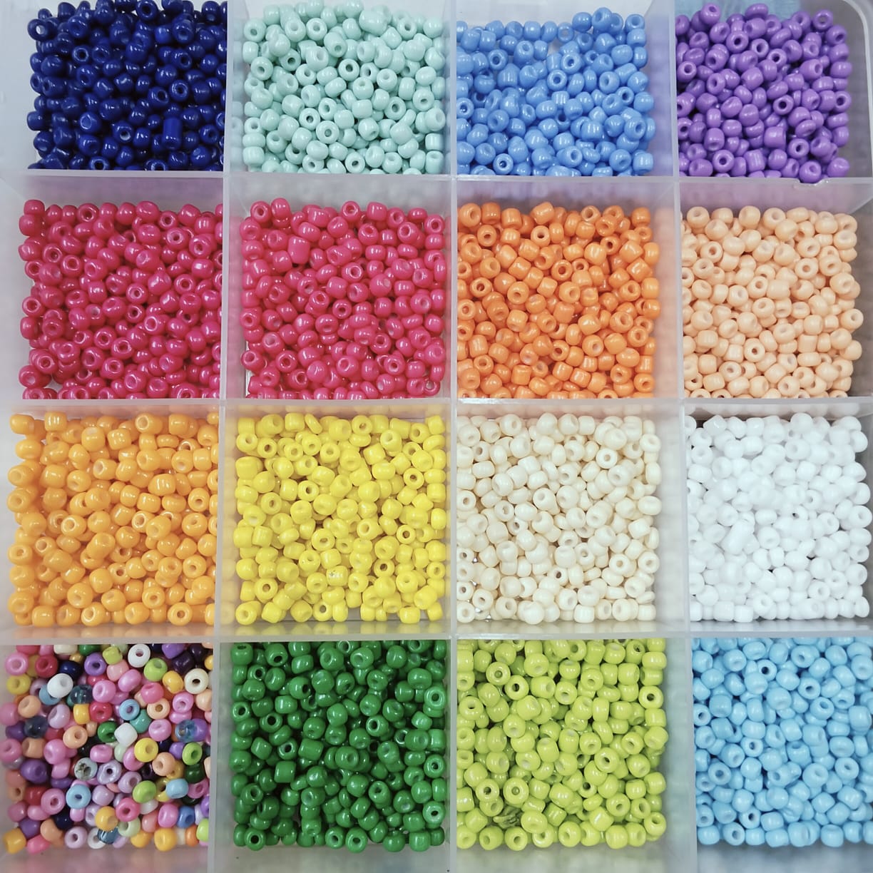 Plastic Beads Bracelet Making Kit – Perfect for DIY Jewelry Projects