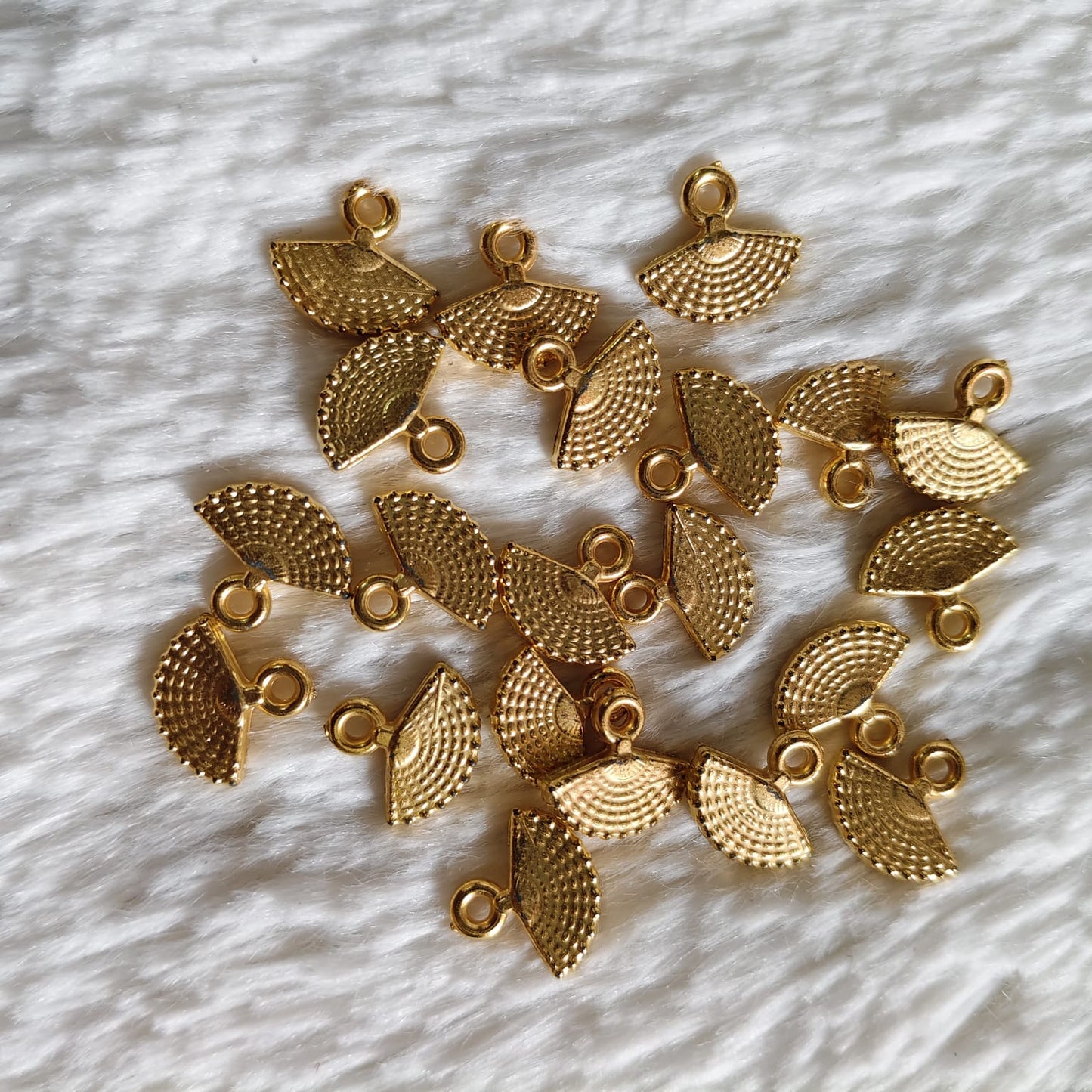 Bright Gold Beads for Saree Tassel, Embroidery, and Craft Work – Pack of 50 Grams | Kavitha Enterprises