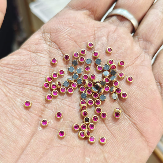 3mm Round Dark Pink Fitting Stones for Silk Thread Bangles, Aari Work & Jewellery Making | Gold Finish | Pack of 20g & 50g – Kavitha Enterprises