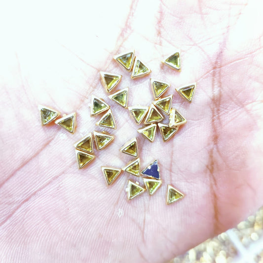 Triangle Shape Golden Fitting Stones for Aari Work, Silk Thread Bangles & Jewellery Making | Mini Triangle Kundan Stones Gold Finish | Pack of 20g & 50g – Kavitha Enterprises