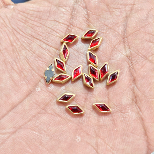 8x5MM Flat Kundan Stones Rhombus Shape Ruby Red Diamond Cut Stones for Aari Work, Jewellery Making & Silk Thread Bangles | Gold Finish | 20 Gram Pack – Kavitha Enterprises