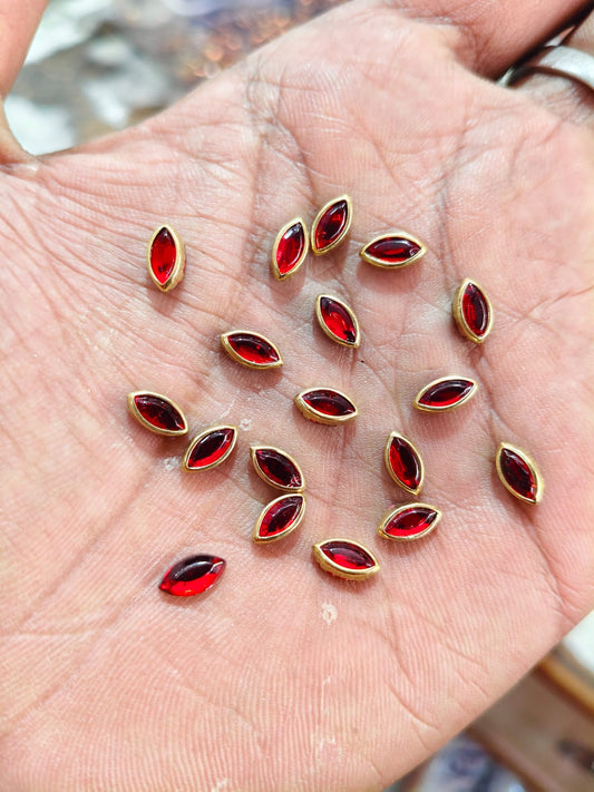 Big Size Eye Shape Ruby Red Fitting Stones for Silk Thread Bangles, Aari Work & Jewellery Making | Gold Finish | Pack of 20g & 50g – Kavitha Enterprises