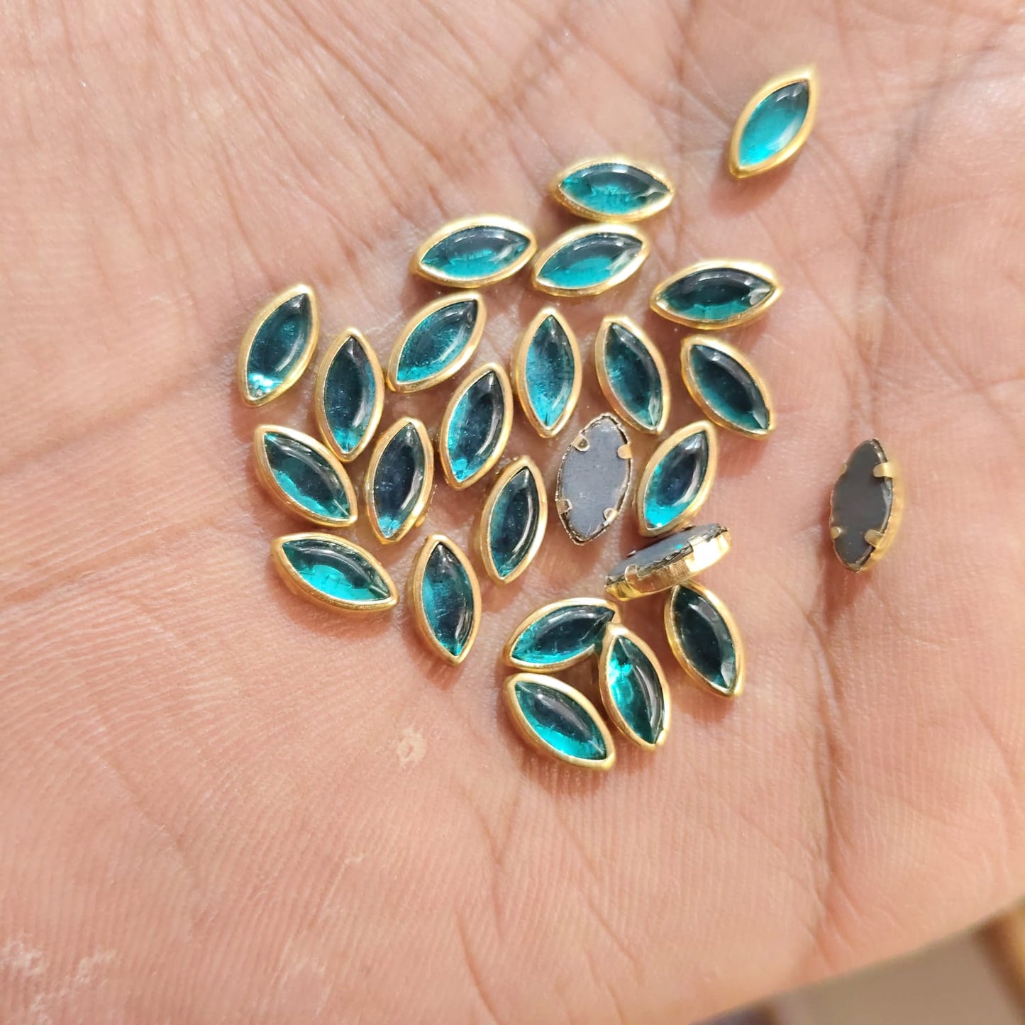 Big Size Eye Shape Teal Green Fitting Stones for Silk Thread Bangles, Aari Work & Jewellery Making | Gold Finish | Pack of 20g & 50g – Kavitha Enterprises