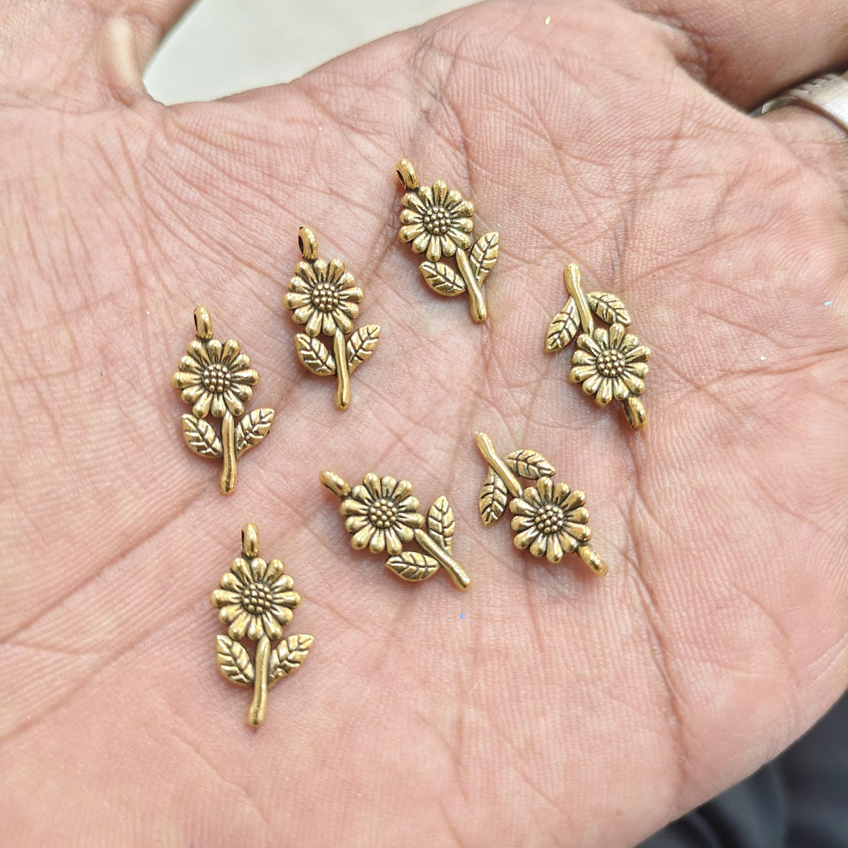 Antique Gold Flower Metal Charms for Saree Tassels, Jewellery & Craft – 40 Gram Pack